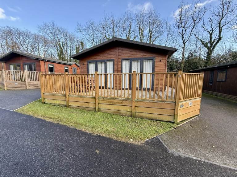 2020 Aspire Muskoka 3 bedroom lodge for sale at Finlake Resort, Devon TQ13 0EJ