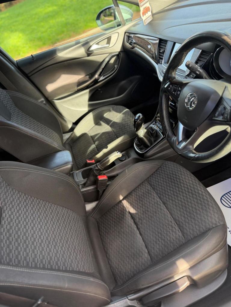 VAUXHALL ASTRA 1.4i Turbo SRi Euro 6 5dr 2016