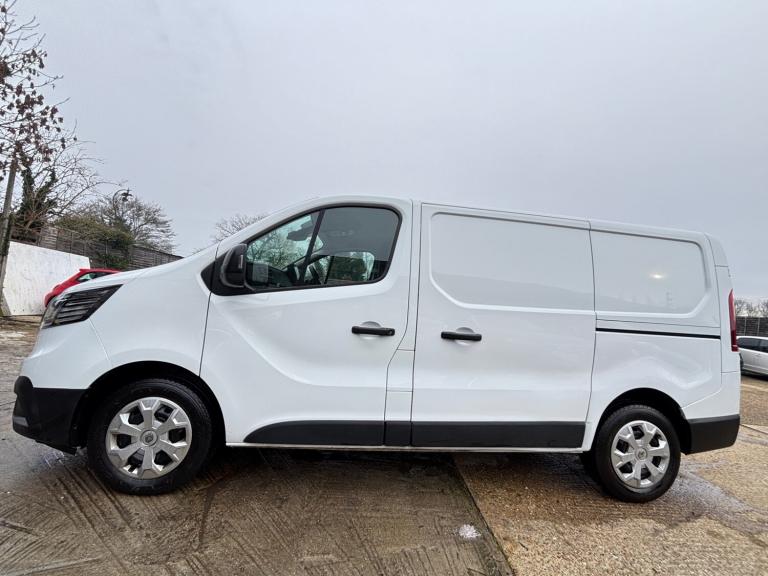 2022 Renault Trafic SL28 Blue dCi 130 Business+ Van PANEL VAN Diesel Manual