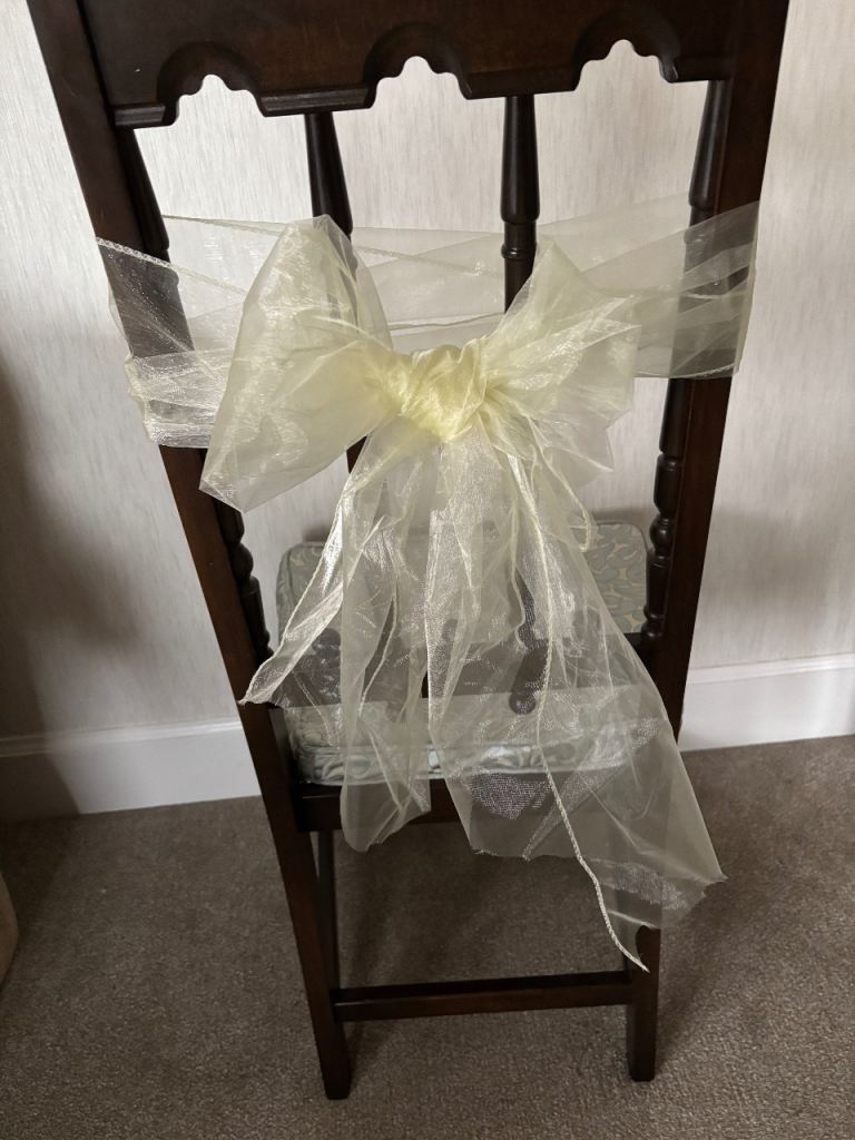 Organza wedding bows