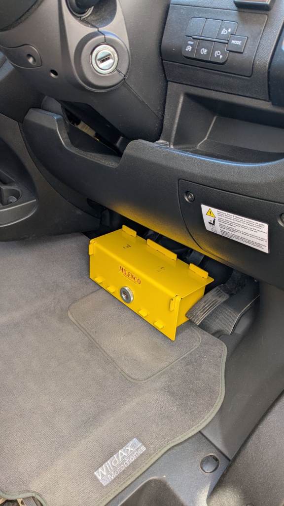 'Milenco BC' Brake/Clutch Pedal Motorhome/Campervan Lock