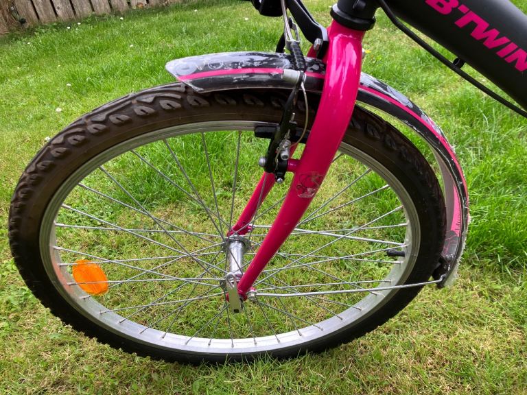 SOLD Kids B'Twin Bike Basket - Grey Wire, GOOD CONDITION