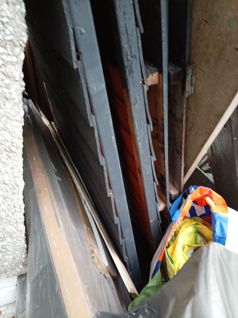 Free wood, shed, pine, fence