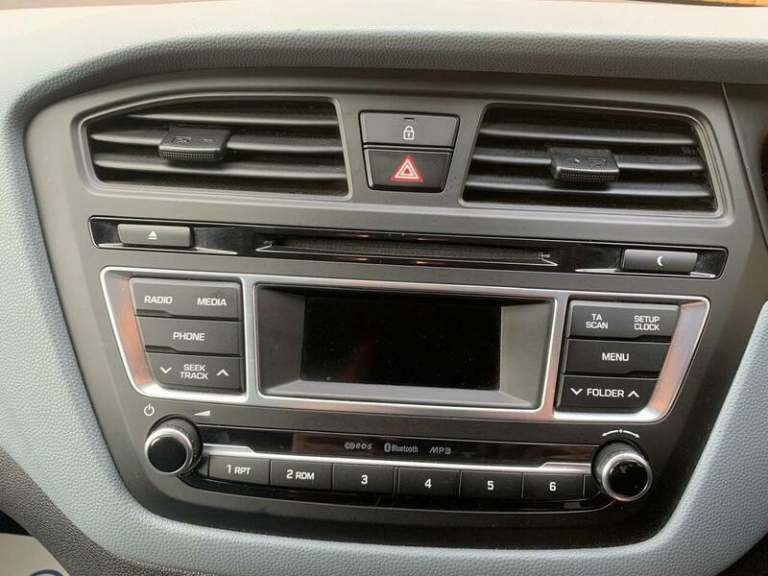 2016 Hyundai i20 1.4 Premium SE Auto Euro 6 5dr HATCHBACK Petrol Automatic