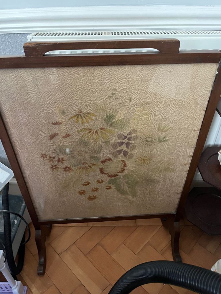 Vintage 1900-1930s Wooden Fire Screen with Floral Fabric Panel