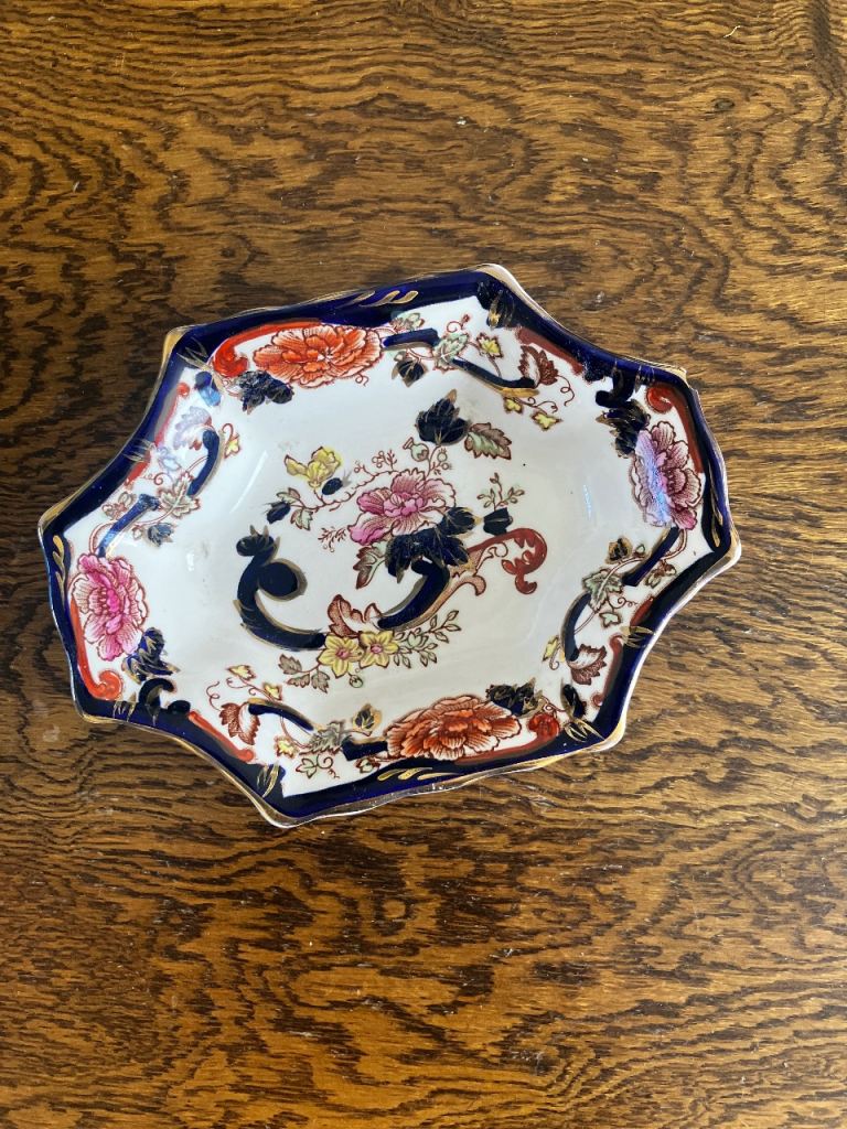 Mason's Mandalay Small Dish – Hand Painted, Good Condition