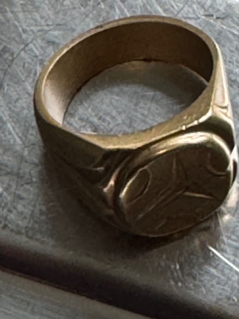 18ct fully hallmarked 750 and 18ct
