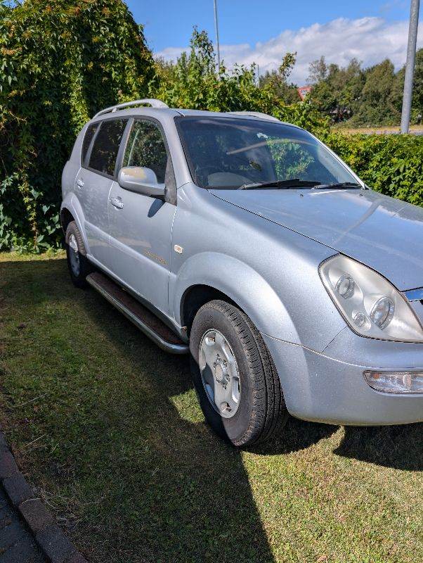 Ssangyong REXTON  diesel 7 seater 4x4 awd off road tow bar