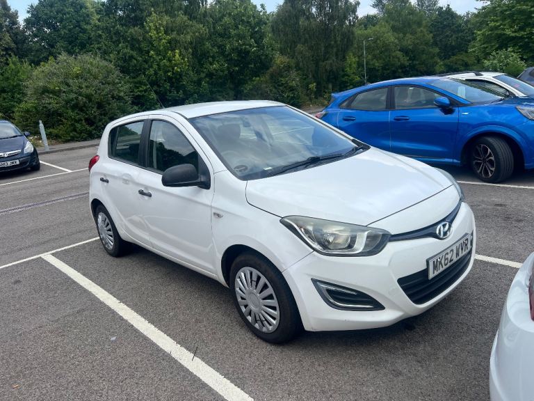Hyundai, I20, Hatchback, 2012, Manual, 1248 (cc), 5 doors