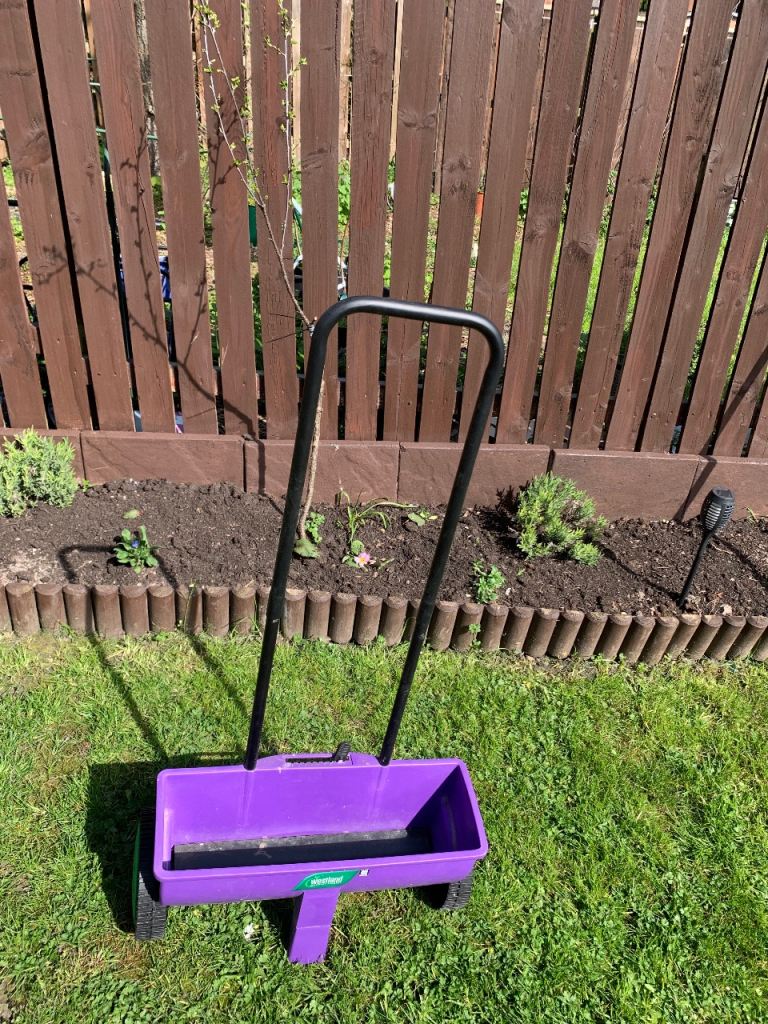 Westland Grass Seed / Fertiliser Spreader