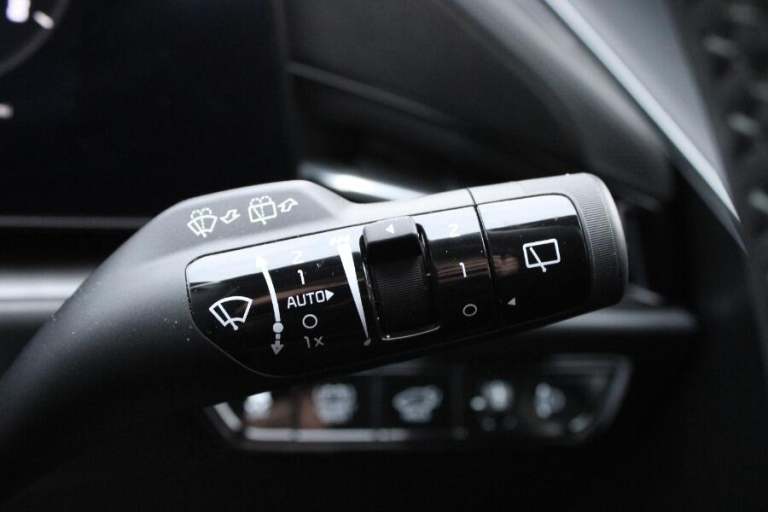 2024 Kia Niro 1.6h GDi 4 SUV 5dr Petrol Hybrid DCT Euro 6 (s/s) (139 bhp) ESTATE Petrol/Electric ...