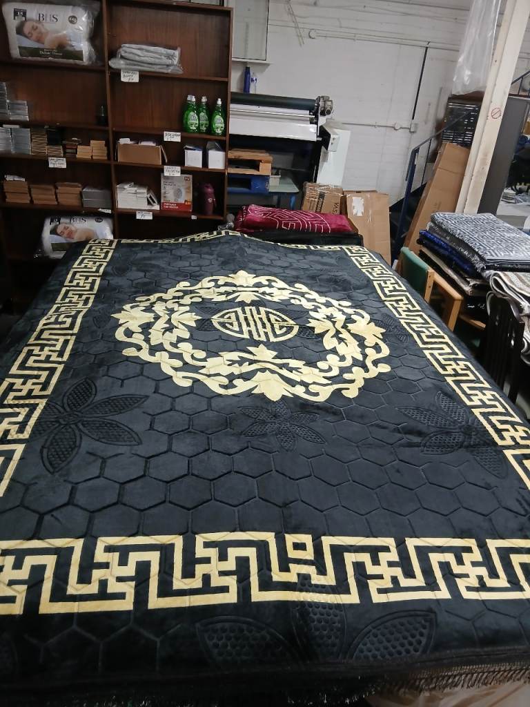 Large size rugs 