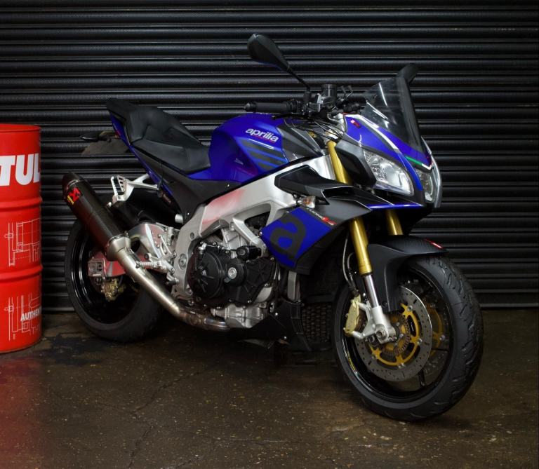 Aprilia Tuono v4 11000
