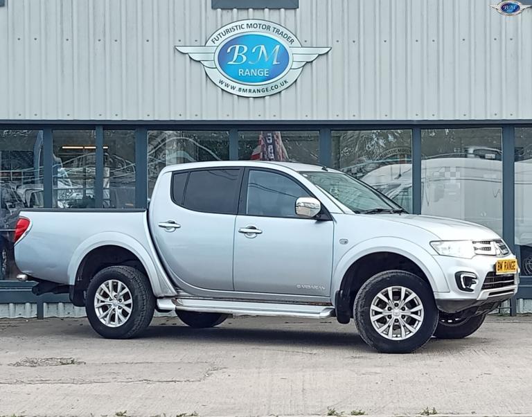 MITSUBISHI L200 2.5 DI-D Barbarian Silver Auto Diesel 2014