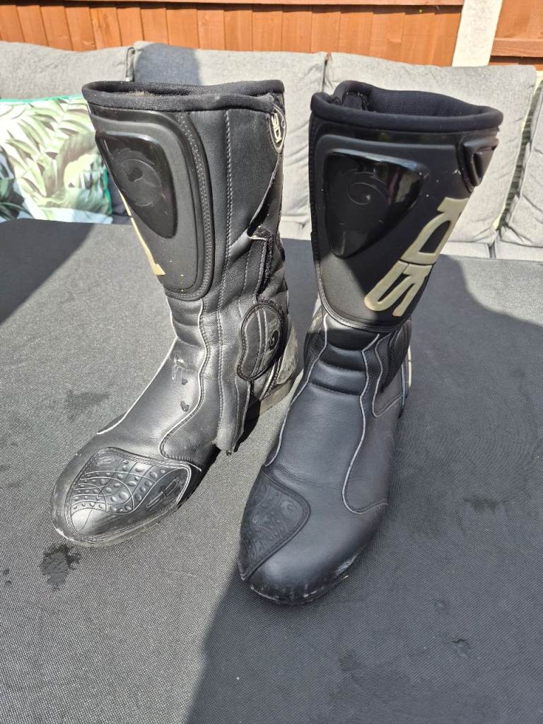 SIDI waterproof motorbike boots