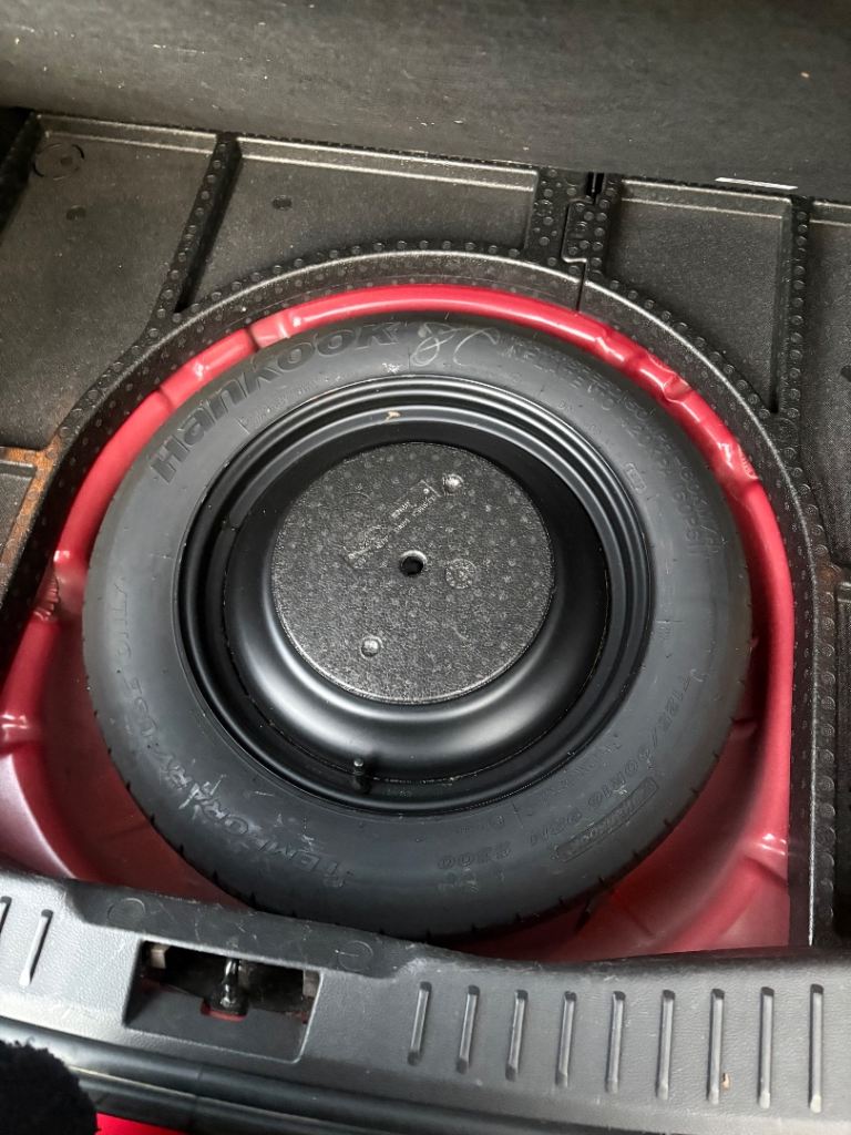 Ford, FOCUS, Hatchback, 2012, Manual, 1560 (cc), 5 doors