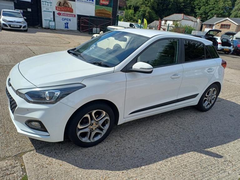 2019 Hyundai i20 1.2 MPi Premium Nav 5dr HATCHBACK Petrol Manual