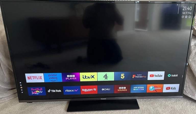 Panasonic 50 inch Smart Tv 
