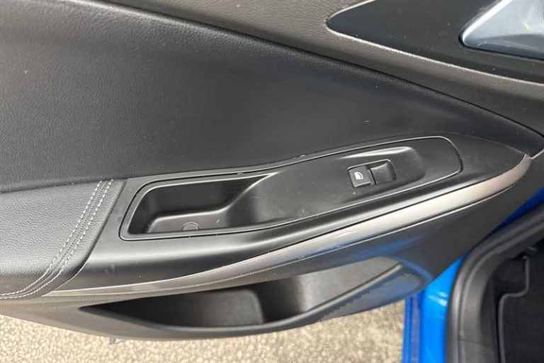 2022 Vauxhall Grandland 1.2 Turbo GS Line 5dr HATCHBACK PETROL Manual