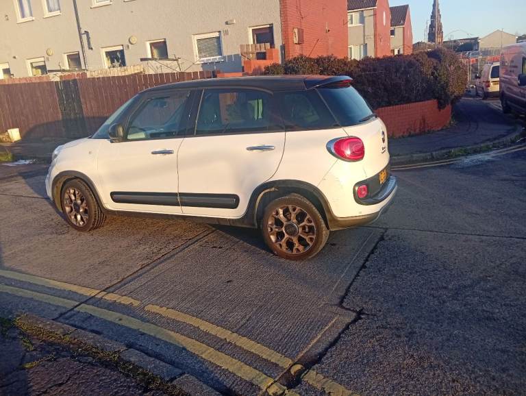 2014 Fiat, 500L automatic 