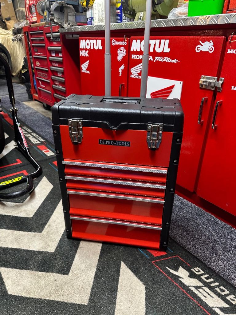 US PRO mobile roller tool chest