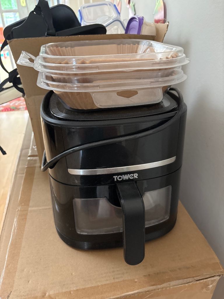 Tower Air Fryer – Black, Good Condition