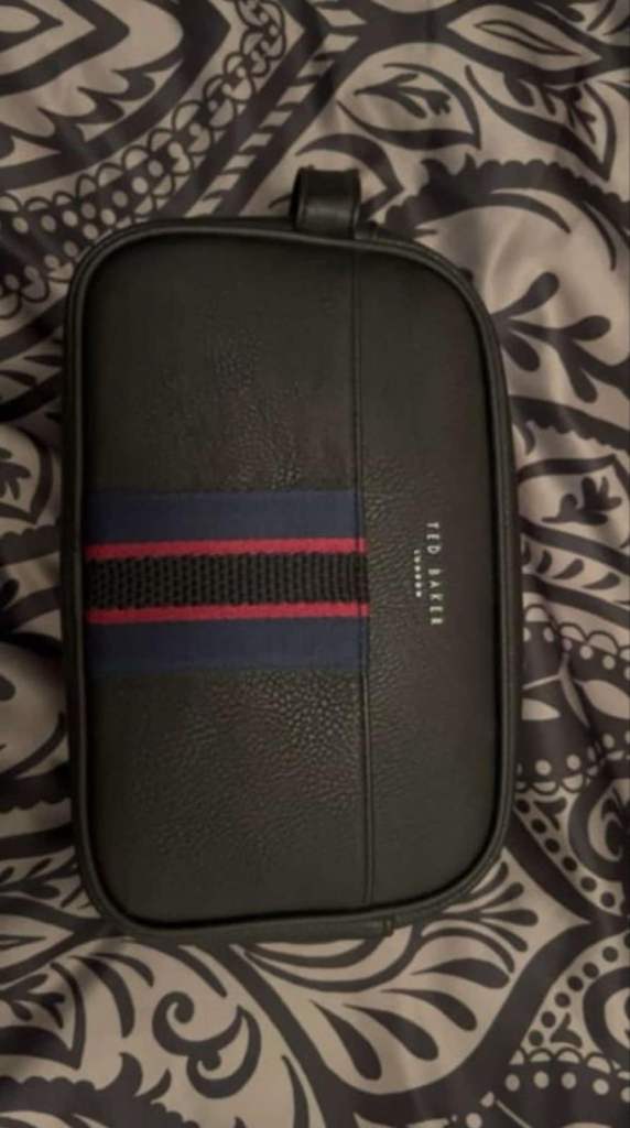 Large Ted baker wash bag