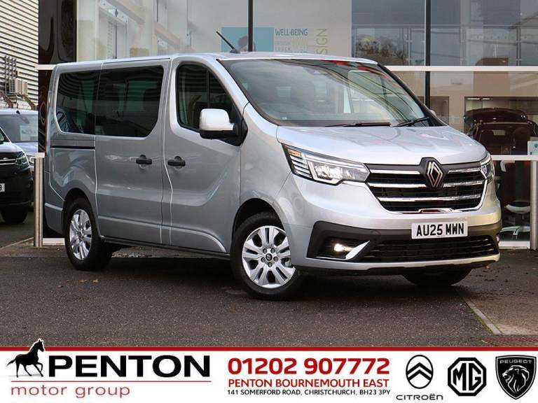 2025 Renault Trafic SL28 Blue dCi 170 Extra [Safety] 9 Seater EDC MPV DIESEL Automatic