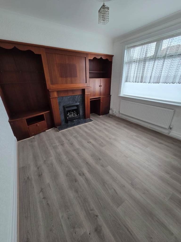 Stunning Double Rooms in a Spacious Shared House – Prime Mansfield Location!