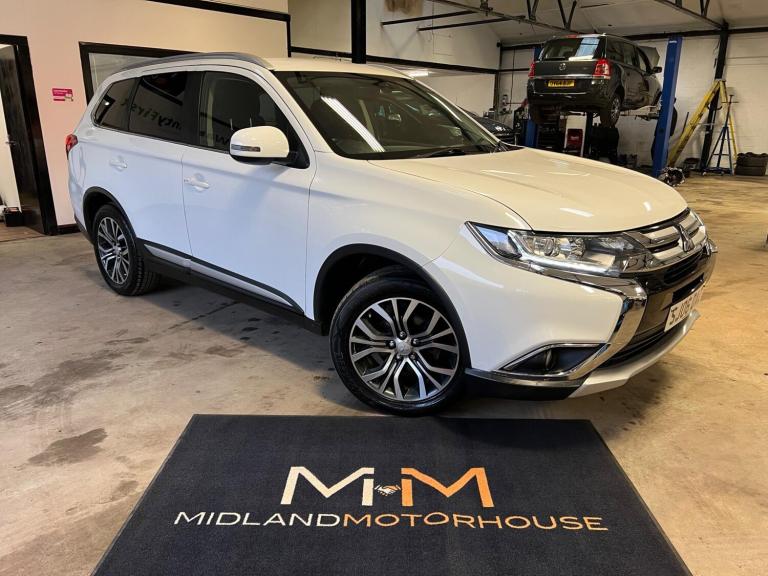 2017 Mitsubishi Outlander 2.2 DI-D 3 5dr ESTATE DIESEL Manual