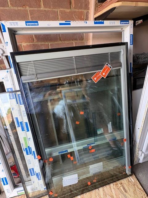 Glass units incorporating internal Morley Blinds