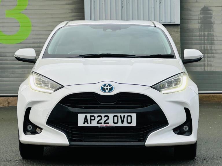 2022 Toyota Yaris 1.5 Hybrid Design 5dr CVT HATCHBACK PETROL/ELECTRIC Automatic