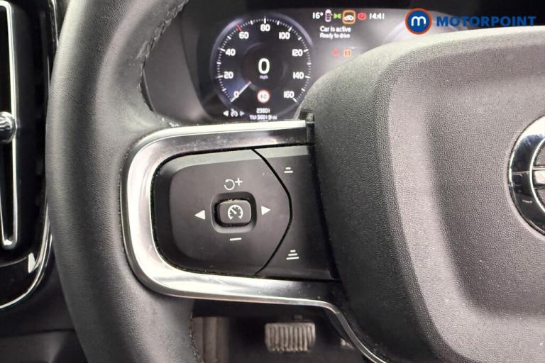 2022 Volvo XC40 1.5 T4 Recharge PHEV Plus Dark 5dr Auto SUV Hybrid Automatic