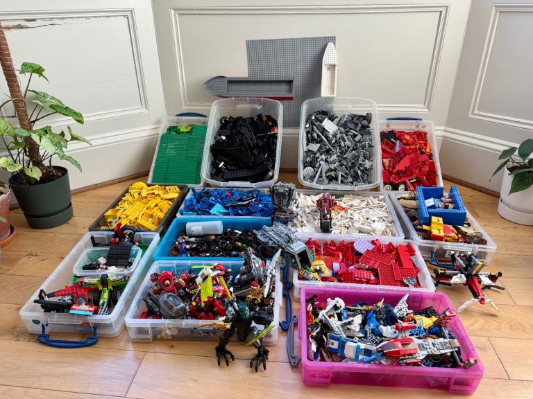 Huge Mixed Lot of Lego - Approximately 24KG / 75+ Sets
