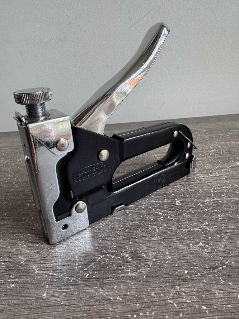 image for Modeco M-45-110 Hand Manual Staple Gun 4-14mm(M53)