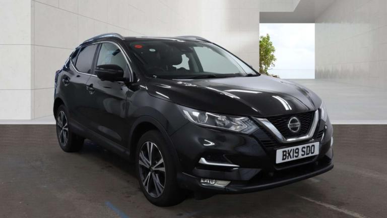 2019 Nissan Qashqai 1.3 DiG-T N-Connecta 5dr HATCHBACK PETROL Manual
