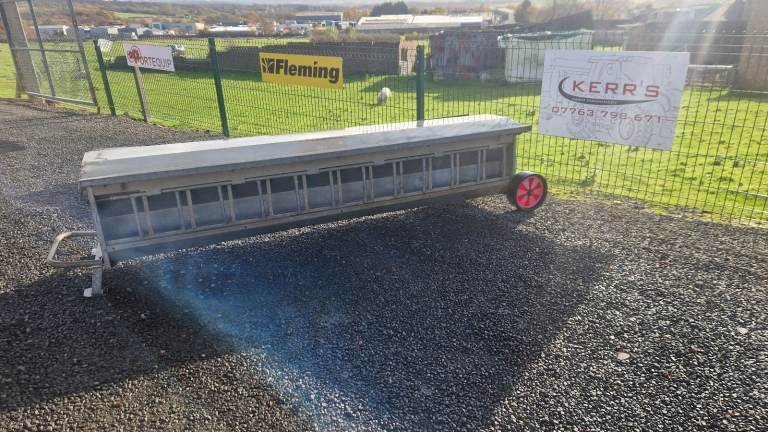 8ft galvanised lamb creep feeder with sprung bars farm livestock tractor 