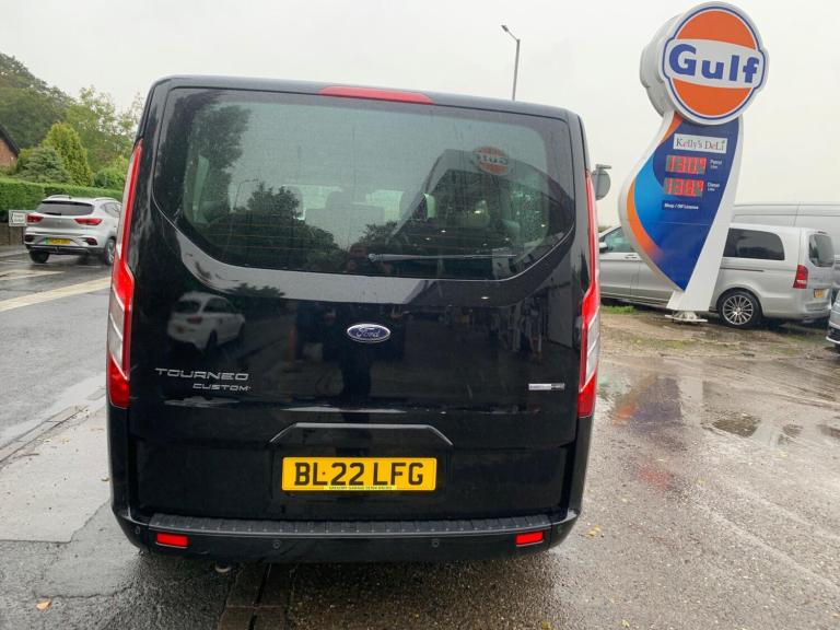 2022 Ford Tourneo Custom 2.0 320 EcoBlue Titanium Minibus Double Cab 5dr Diesel Manual L2 Euro 6 ...