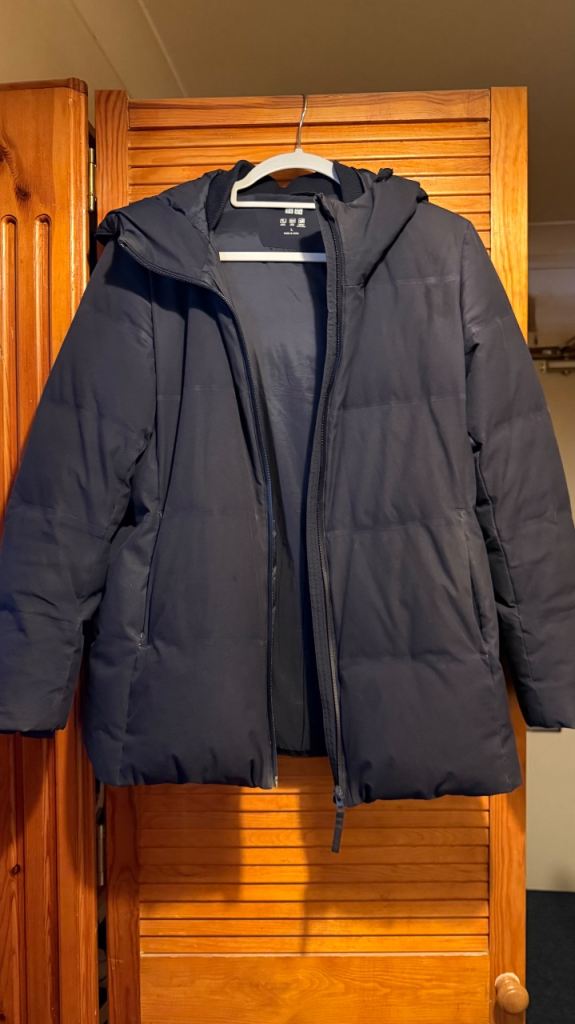 UNIQLO Puffer Jacket – Black, Size L, Good Condition
