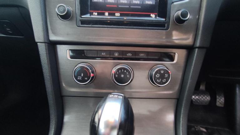 2013 Volkswagen Golf 1.4 TSI BlueMotion Tech SE DSG Euro 5 (s/s) 5dr HATCHBACK Petrol Automatic