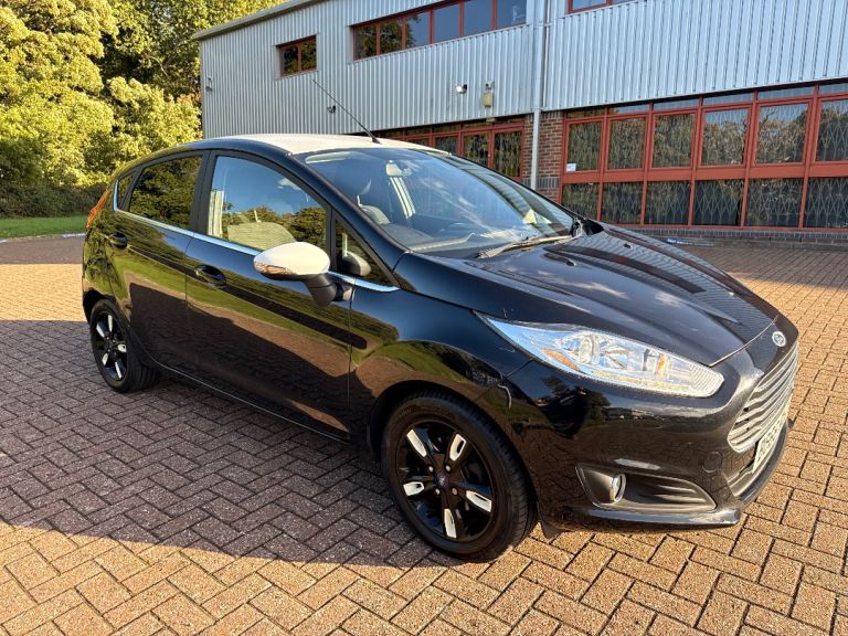 Ford Fiesta Zetec Black Edition Autumn T 100 Start/Stop Hatchback 5dr Petrol Manual Euro 6 2017