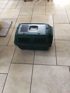 Pet carrier
