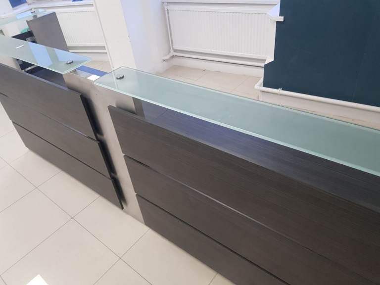 USED MODERN RECEPTION DESK 350cm w x 88cm