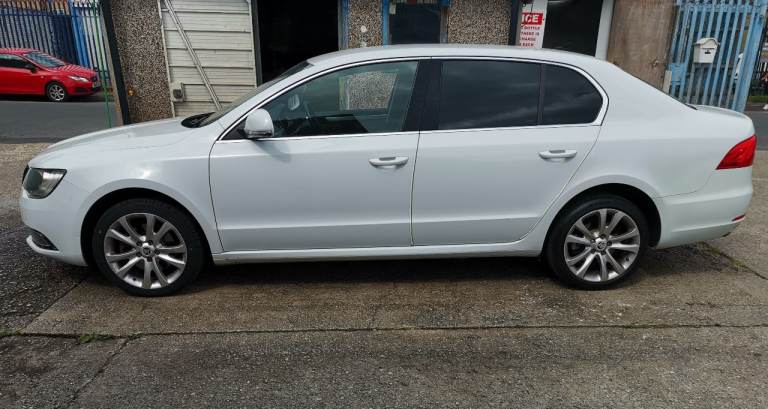 Skoda, SUPERB, Hatchback, 2014, Semi-Auto, dsg