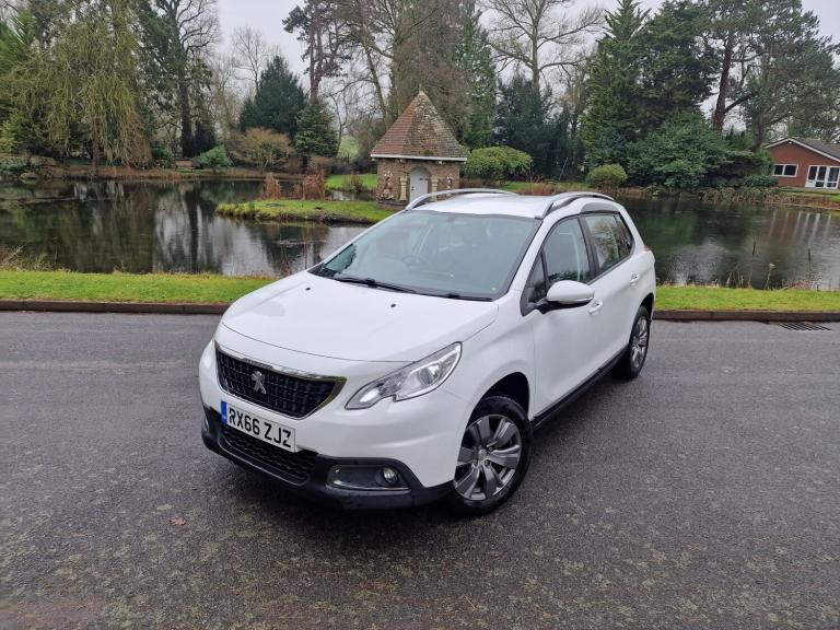 PEUGEOT 2008 1.2 PureTech Active 2016