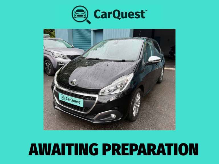 2019 Peugeot 208 1.2 PureTech 82 Signature 5dr [Start Stop] HATCHBACK PETROL Manual