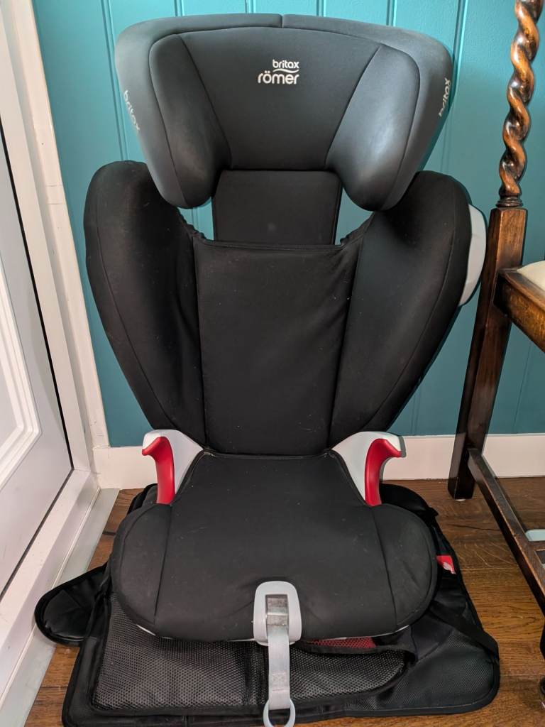 Britax Römer Child Car Seat – Black,  Very Good Condition