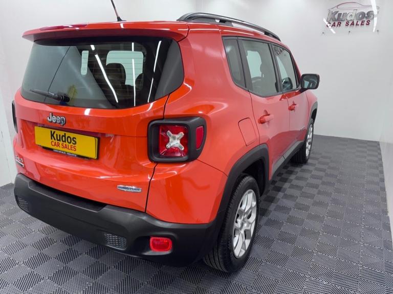 2016 Jeep Renegade 2.0 Multijet Limited 5dr 4WD - FULL LEATHER - REAR SENSORS - FSH ESTATE Diesel...