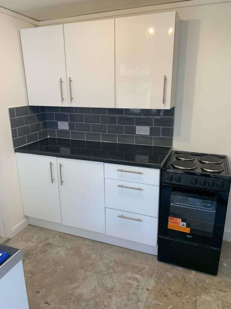 1 Bedroom Flat with courtyard - close to Cecil Square and Old Town Margate