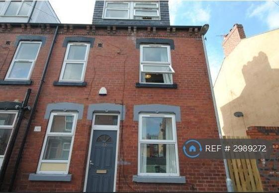 3 bedroom house in Autumn Avenue, Leeds, LS6 (3 bed) (#2989272)